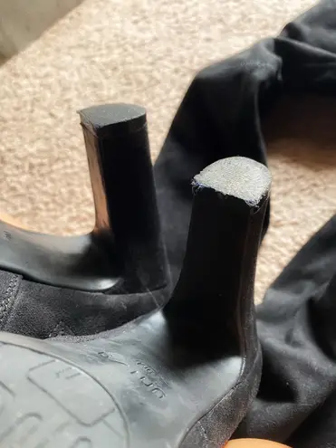 Unisa Knee High Heels