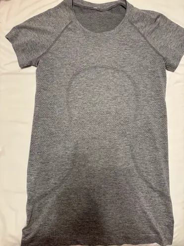 Lululemon Gray Swiftly Tech Short-sleeve Shirt 2.0  