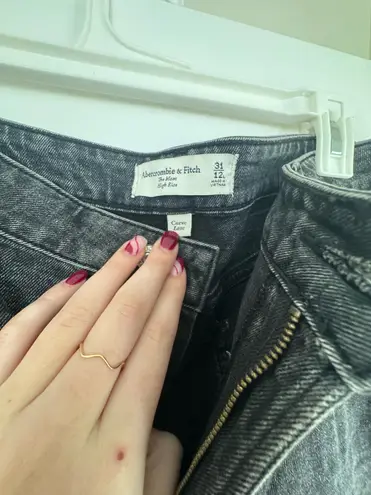 Abercrombie & Fitch The Mom High-Rise Abercrombie Curve Love - Image 2