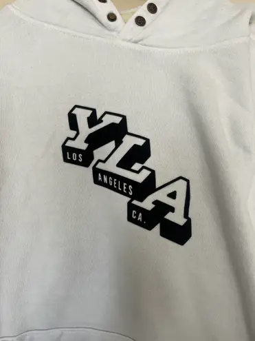 Youngla Hoodie Size M