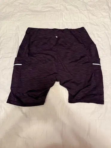 Woman’s Heather Purple and Black Athletic Gym Yoga Shorts, Fits XL Size 3X
