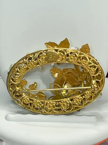 Vintage Designer Original By Robert Faux Pearl & Crystal Brooch/Pin Gold