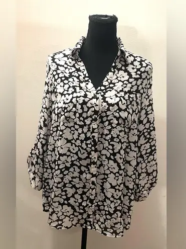 Fortune + Ivy - Chic Monochrome Floral Women's Blouse Size XL