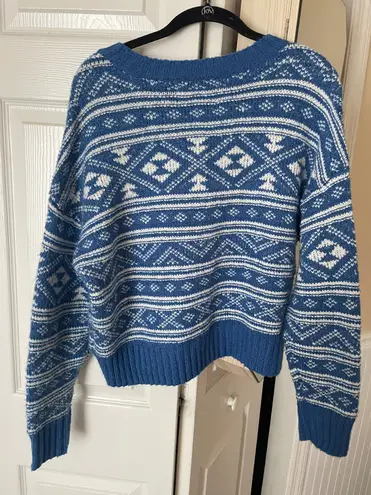 American Eagle Sweater