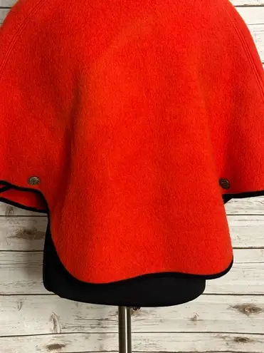 Vintage Carroll Reed red button