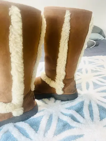 UGG Starburst tall boots
