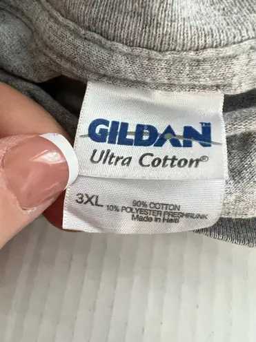 Gildan  Gray Daytona 500 2010 Men's T-Shirt - Image 5