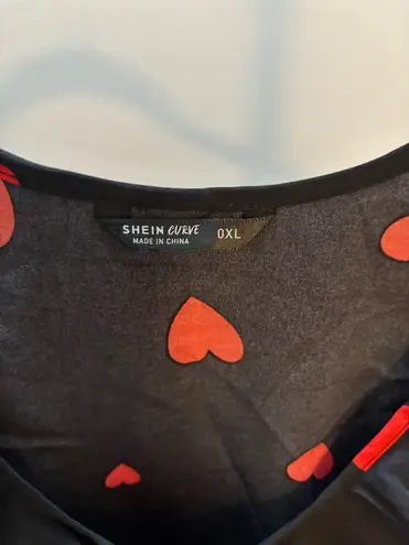 Shein Black and Red Heart Crop Top Size 0X