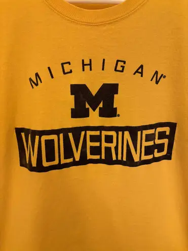 Russell Athletic Michigan Wolverines Vintage Yellow Y2K T-Shirt