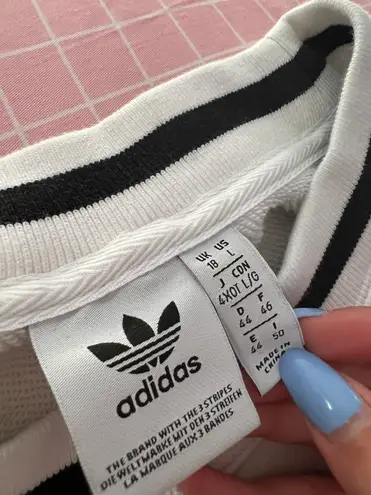 Adidas Cropped Sweatshirt