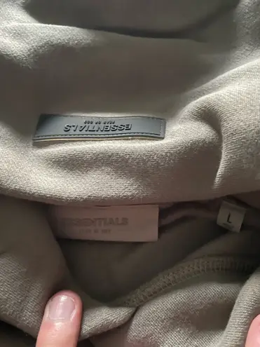 Fear of god π΅ Essentials Hoodie β Desert Taupe (SβXL) π΅