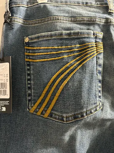 7 For All Mankind  dojo full length Jeans  thumbnail 5