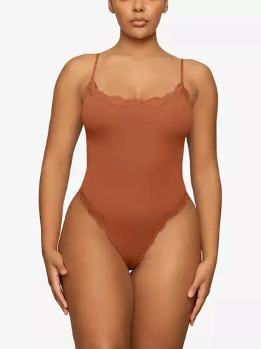 SKIMS Fits Everybody Corded Lace Cami Bodysuit