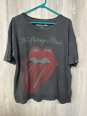 American Eagle Outfitters Graphic Tee