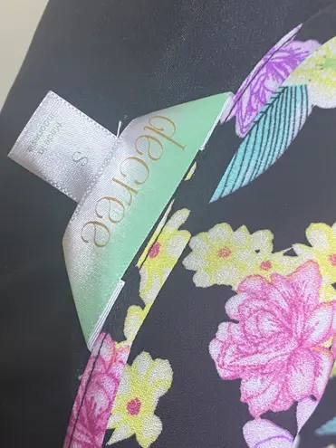 Decree Floral Cold shoulder Romper shorts fully lined black| brand Indonesia S