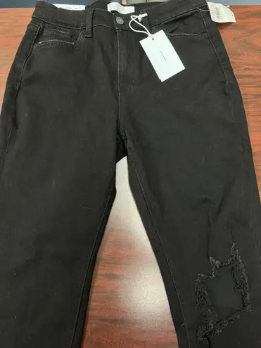 Buckle NWT  Vervet Black Skeeter Stretch Boyfriend Distressed Black Jeans Size 27