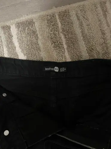 Boohoo High Waisted Jeans - Image 4