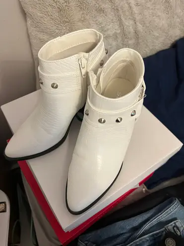 Soda White Western Booties