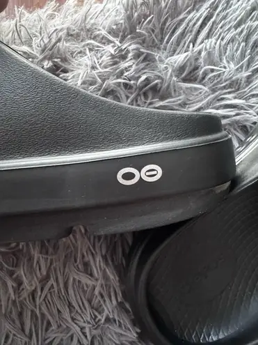 Oofos black clogs Size 7