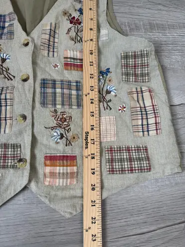 Casey & Max Patchwork Embroidered Vest M Beige Plaid Floral Cottagecore Tan Size M