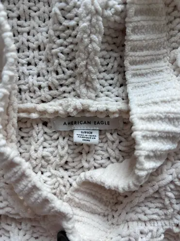 American Eagle Outfitters Buttoned Cardigan