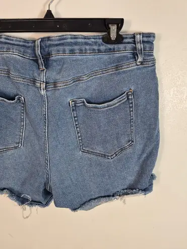 Ava & Viv Cutoff Jean Shorts