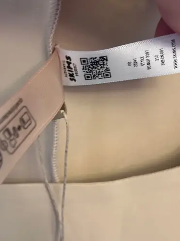 SKIMS Body Zoned Open Bust Mid Thigh Bodysuit Large Sand NWT