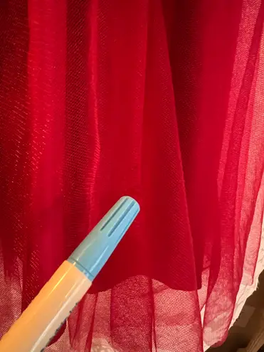 JJ's House Burgundy Homecoming Dress Fit And Flare Satin And Tulle With Appliqué Flowers GORGEOUS! Size 0