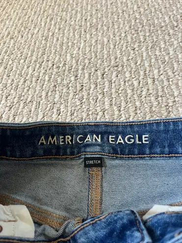 American Eagle Outfitters Mom Jeans