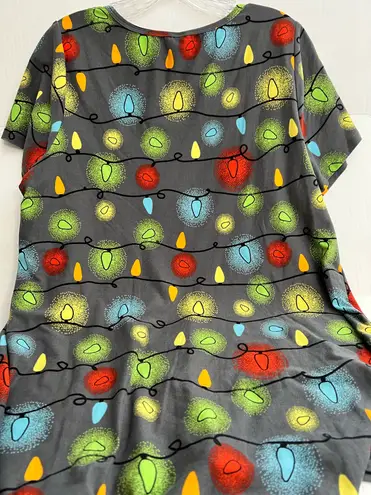 LuLaRoe  Christmas Lights Designed High Low Top - Image 3