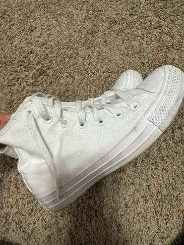 Converse White Hightop