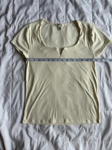 Eye Candy Cream Lined T shirt