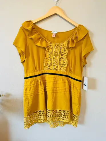 Downeast tops basics NWT beach hill top nugget gold size L