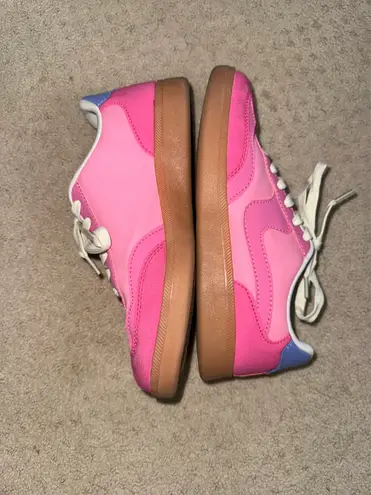 Boutique Pink sneakers