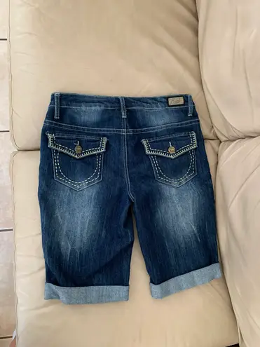 Earl Jean EUC Mid Rise Cuffed Bermuda Jean Shorts