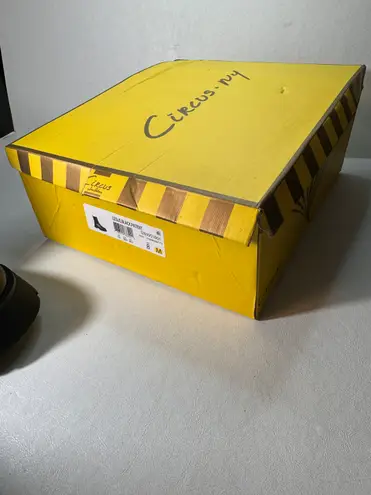 Circus by Sam Edelman Leslie Womens Patent Pull On Chelsea Boots casual comfy