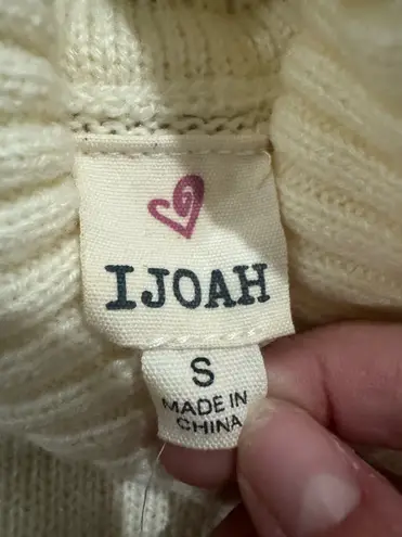 Off white sweater thumbnail 3