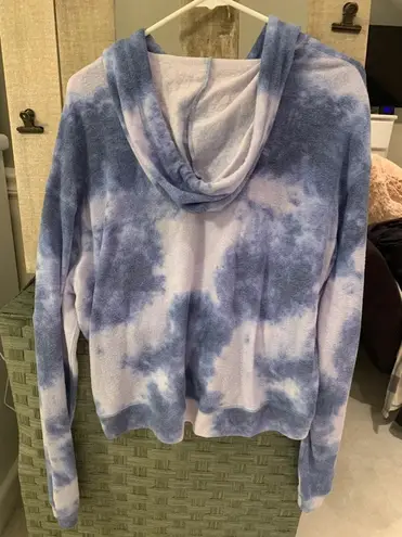 Hollister Fuzzy Blue Tie Dye Hoodie Size L 18 63 Off Retail From taylor