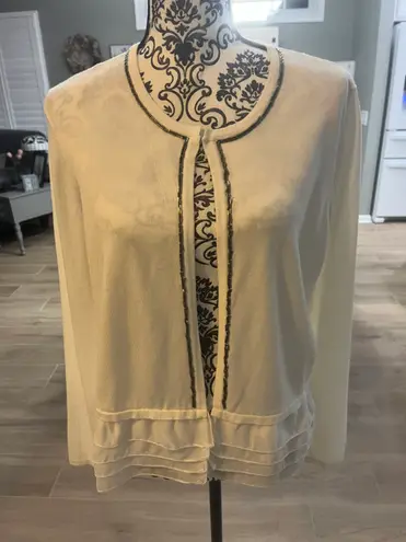 Cyrus Size Large Beige Cardigan Sweater