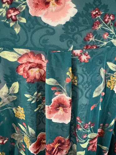 Ember size XL green floral blouse - top