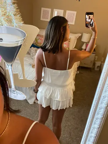 ee:some White Ruffle Skort