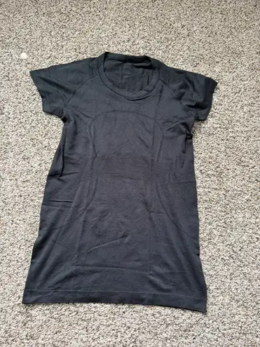 Lululemon Swiftly Tech Short Sleeve