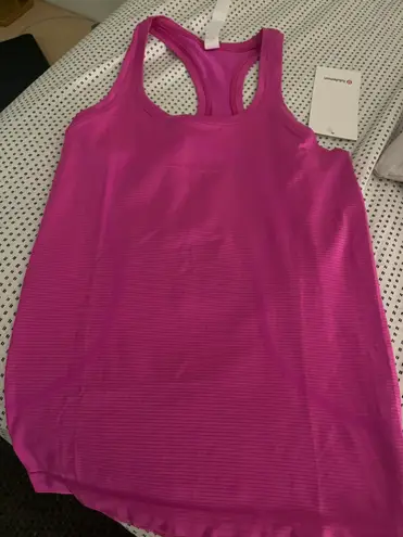 Lululemon Swiftly Tech Short Sleeve 2.0