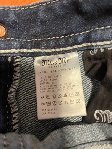 Miss Me Mid Rise Straight jeans