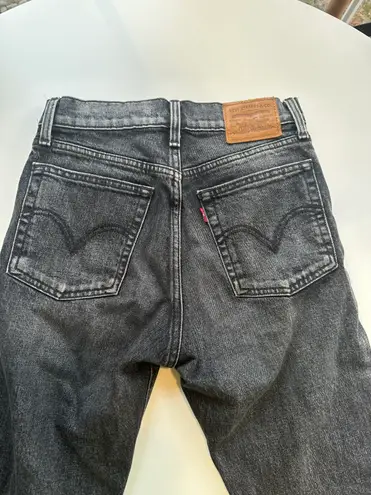 Levi's Wedgie Icon Jeans