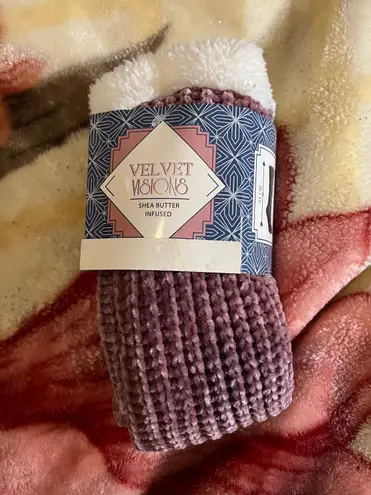 Velvet Visions Shea Butter Knitted Thick Socks