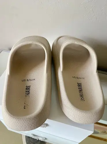 Cushionare Cloud Slides Tan Cushionaire