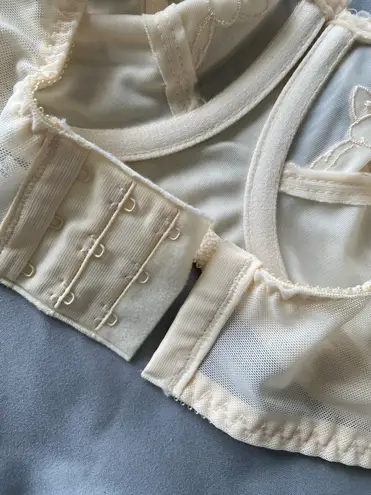 Bali Vintage 60s Bra Beige Original Full Coverage 36C Pinup Bullet Bra Floral NWT