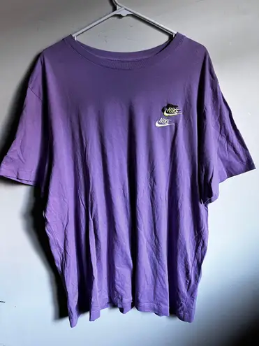 Nike T-shirt