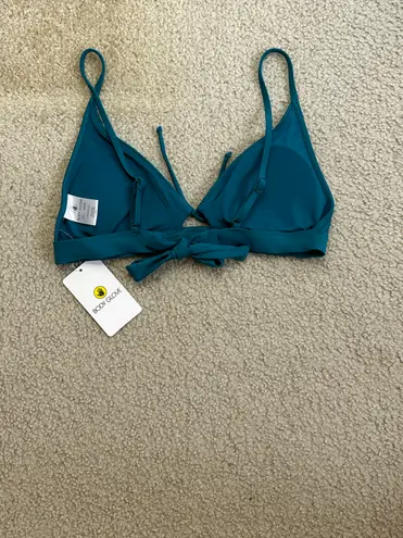 Body Glove NWT Smoothies Adalee Solid Triangle Bikini Top - Spark/Dark Teal - M